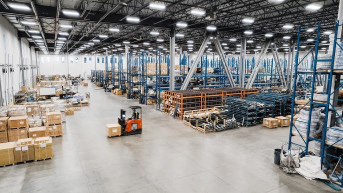 Strengthening Connectivity at Greenline Distribution with Maximum Communications